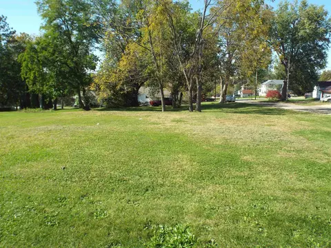101 W High St, South Wayne, WI 53587