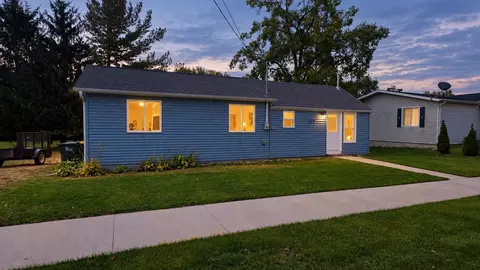 127 N Mckinley St, Lancaster, WI 53813