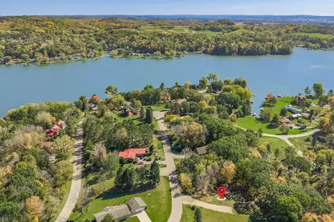 s805 Goldfinch Court, La Valle, WI 53941