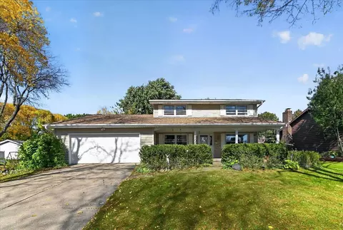 5306 Brookshire Ln, Madison, WI 53714