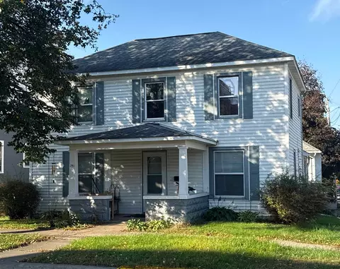 241 N Beaumont Rd, Prairie Du Chien, WI 53821