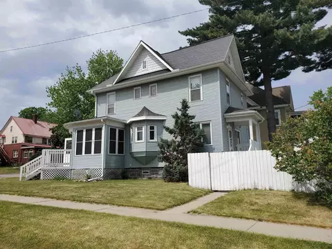 401 W Conant St, Portage, WI 53901