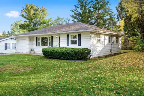 Exterior - 328 Knowlton St, Waterloo, WI 53594 photo 2 of 6