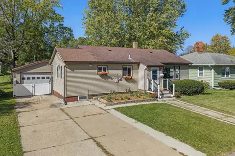 538 Ellinwood Ave, Reedsburg, WI 53959