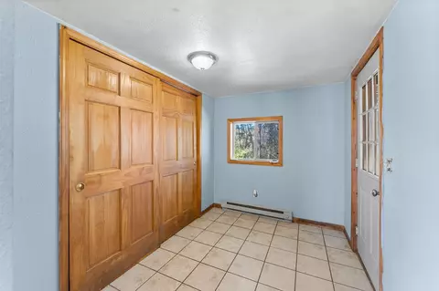 Entry Way - w9449 Wisconsin 33, Wonewoc, WI 53968 photo 1 of 3
