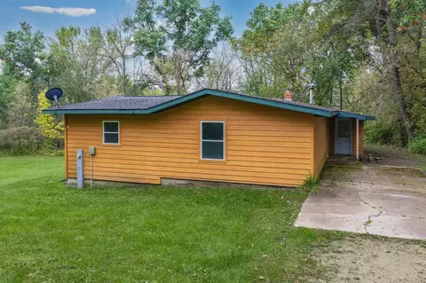 Exterior - w9449 Wisconsin 33, Wonewoc, WI 53968 photo 9 of 14