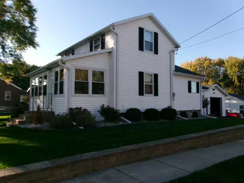 100 Taylor St, Waupun, WI 53963