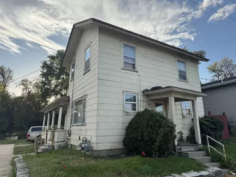 125 Glen St, Janesville, WI 53545