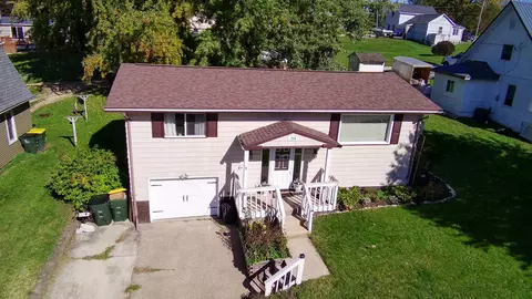 204 E Main St, Montfort, WI 53569