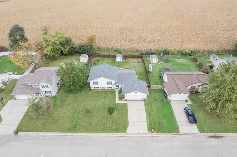 View/Area - 582 Rivendell Dr, Milton, WI 53563 photo 2 of 12
