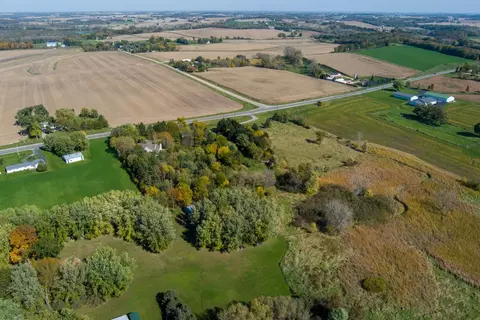 View/Area - 1263 Wisconsin 19, Marshall, WI 53559 photo 11 of 15