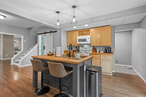 437 S Schuyler St, Neosho, WI 53059