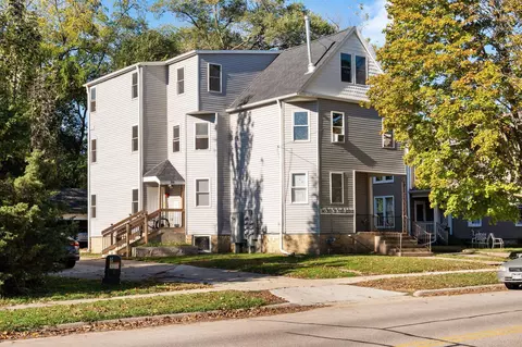 266 S Jackson St, Janesville, WI 53548