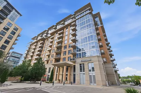625 N Segoe Rd #610, Madison, WI 53705