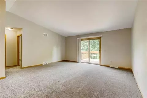 4546-4548 Windsor Rd, Windsor, WI 53598 photo 7