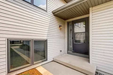 4546-4548 Windsor Rd, Windsor, WI 53598 photo 3