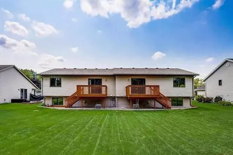 4546-4548 Windsor Rd, Windsor, WI 53598 photo 2