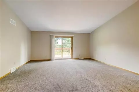 4546-4548 Windsor Rd, Windsor, WI 53598 photo 6