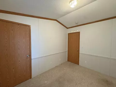 Bedroom - 2208 Edgeview Dr, Monroe, WI 53566 photo 5 of 9