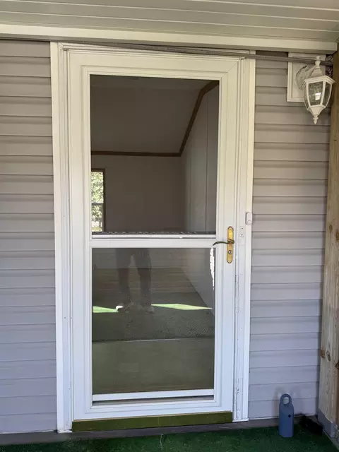 Entry Way - 2208 Edgeview Dr, Monroe, WI 53566 photo 1 of 3