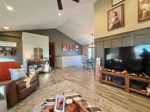 Living - 1011 E Whippoorwill Way, Beloit, WI 53511 photo 1 of 6