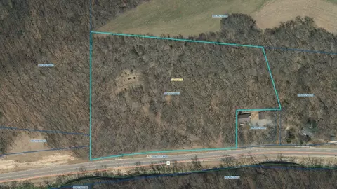 63450 County Rd N, Prairie Du Chien, WI 53821