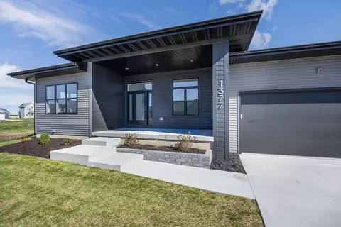 1377 Ranger Way, Sun Prairie, WI 53590