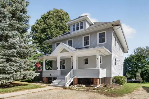 424 S Main St, Lake Mills, WI 53551