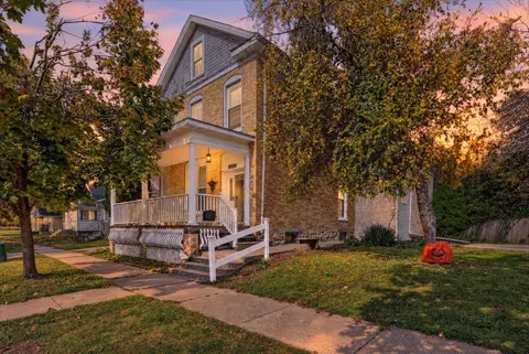 370 Wilson Ave, Janesville, WI 53546