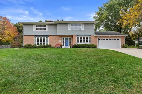 4713 Fond Du Lac Trl, Madison, WI 53705