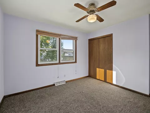 Bedroom - 106 25th Ave #B, Monroe, WI 53566 photo 5 of 7