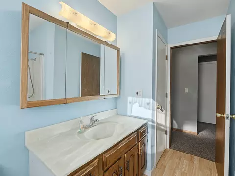 Bath - 106 25th Ave #B, Monroe, WI 53566 photo 3 of 4