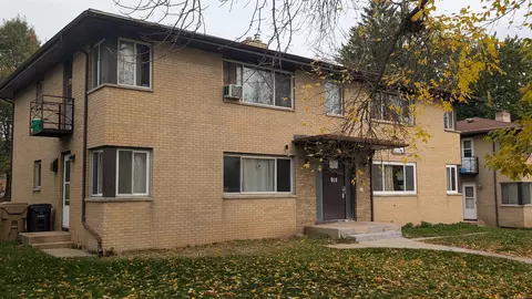 918 Magnolia Ln, Madison, WI 53713