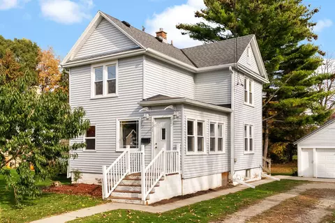 111 Wayland St, Beaver Dam, WI 53916