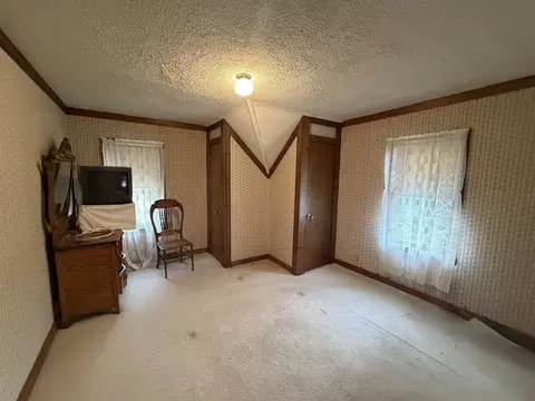 Bedroom - 32413243 S Riverside Dr, Beloit, WI 53511 photo 6 of 9