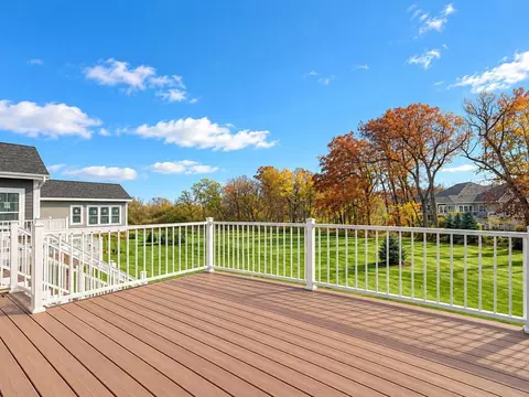 Exterior - Unit 15 Timberlane Circle, Deforest, WI 53532 photo 3 of 5