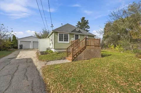 1710 Blossom Ln, Madison, WI 53716