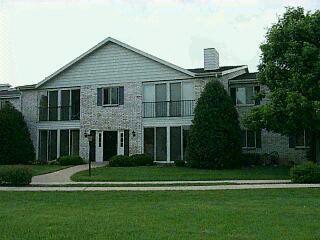 81 Golf Course Rd #E, Madison, WI 53704 photo 1