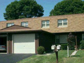12 Plum Tree Vlg, Beloit, WI 53511 photo 1
