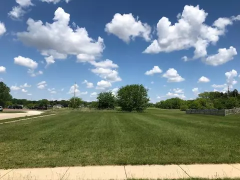 627 E Clancy St, Jefferson, WI 53549