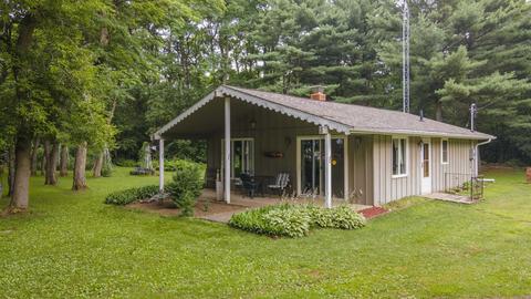 w11266 Apache Road, Plainfield, WI 54966 photo 1