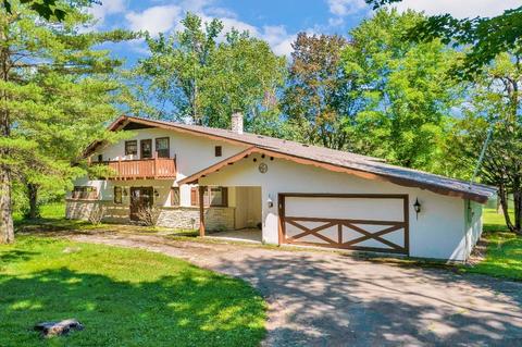 w4707 Peterson Drive, Wild Rose, WI 54984