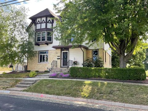 130 N Sanborn Ave, Jefferson, WI 53549