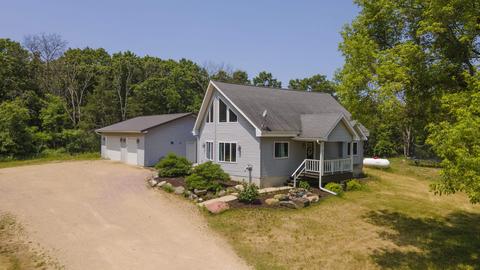 n4831 3rd Avenue, Oxford, WI 53952