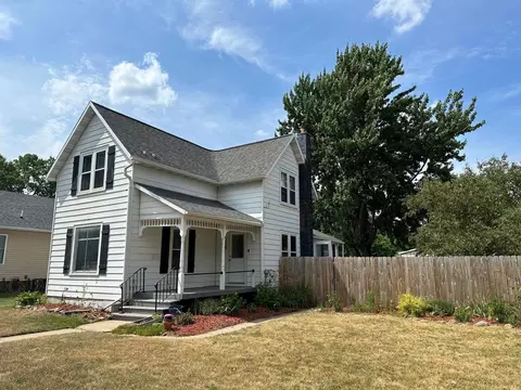 506 Hill St, Sparta, WI 54656