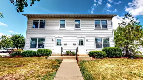 239 E Washington St #241, Jefferson, WI 53549