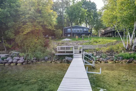w2622 Oakwood Beach Road, Markesan, WI 53946