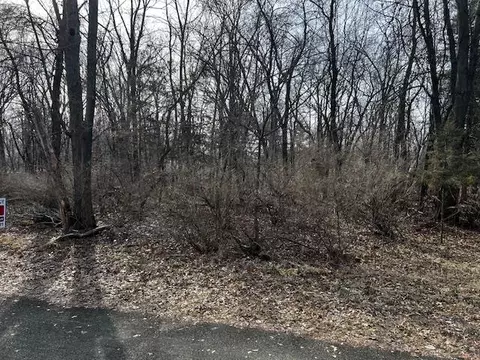Moccasin Trail, Montello, WI 53949