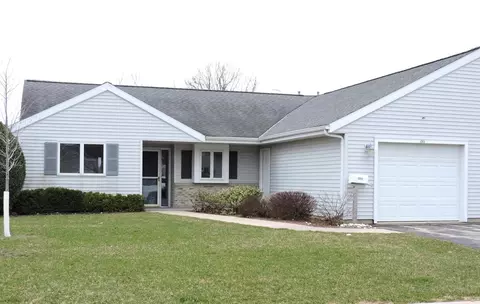 1511 Raveen St, Fort Atkinson, WI 53538