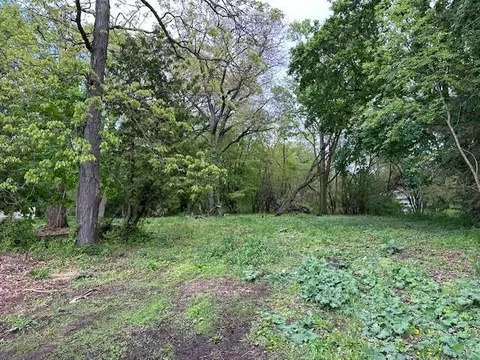 n1076 Vinnie Haha Road, Fort Atkinson, WI 53538